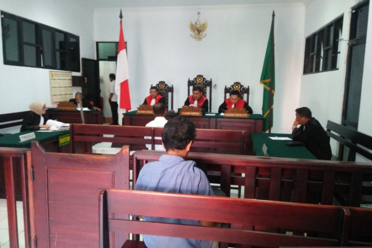 Hakim PN Ambon bacakan hasil visum penyebab kematian korban