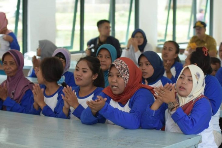 Di Lebak, pengungsi korban banjir dilatih keterampilan kuliner
