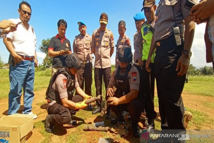 Polresta Pekalongan lacak peletak benda mencurigakan diduga bom