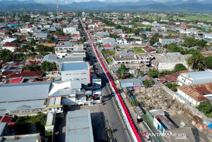 Rekor bendera Merah Putih terpanjang dari Gorontalo