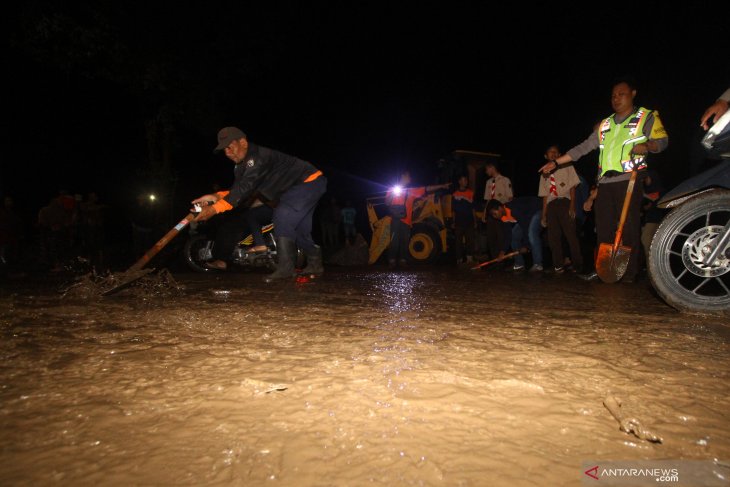 Banjir bandang di Malang