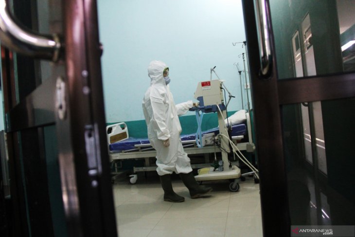 Seorang warga Padang yang baru umroh diduga suspect Virus Corona dirawat di RSUP Djamil Padang