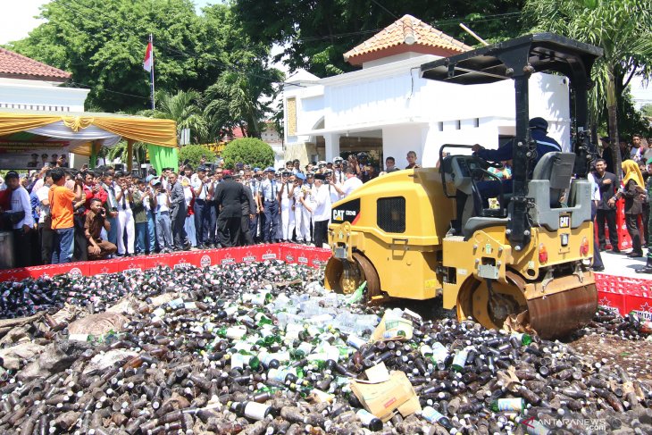 Pemusnahan tindak pidana umum kejari Banyuwangi 