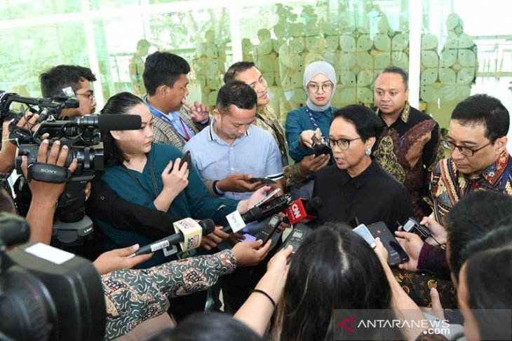 14 Indonesians recover from COVID-19 abroad