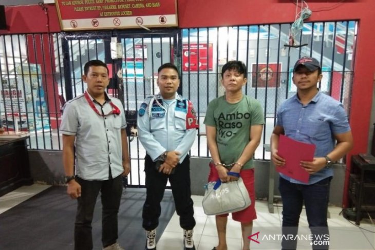 Fugitive drug dealer arrested after three years: police