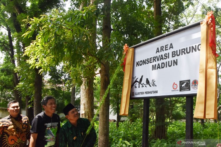 Konservasi burung di Madiun