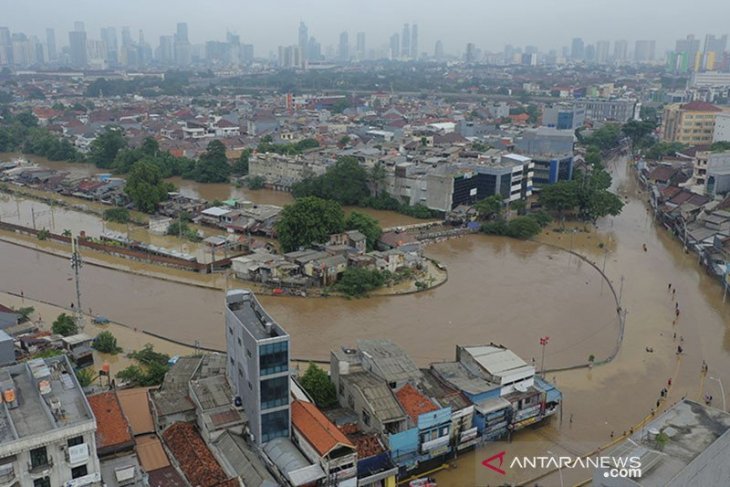Sekolah Jabodetabek diliburkan akibat banjir