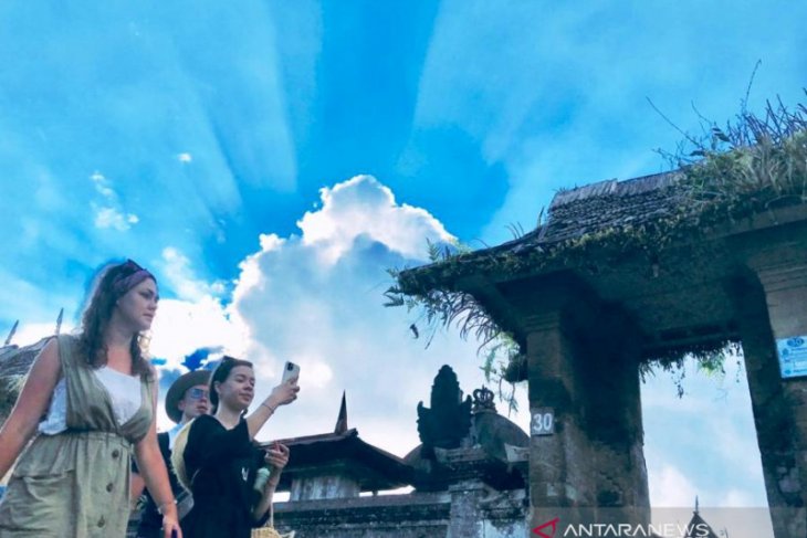 Desa wisata Penglipuran, tradisi yang tetap terjaga di tengah modernisasi