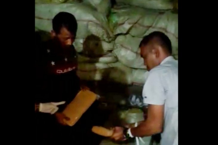 Drug traffickers withholding 250-kg hashish arrested in North Jakarta