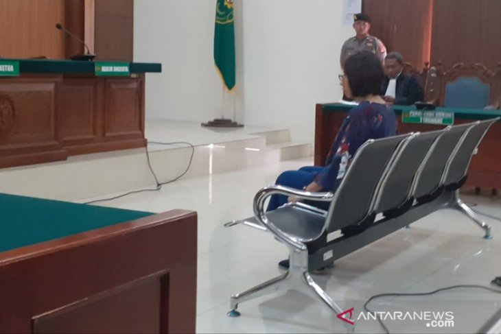 Wanita pembawa anjing ke dalam Masjid divonis bebas, ini alasannya