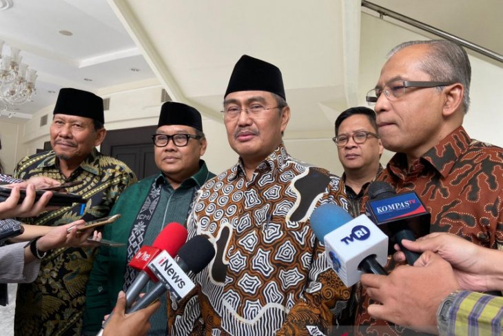 Jimly: Harus ada deradikalisasi ketat bagi WNI eks ISIS