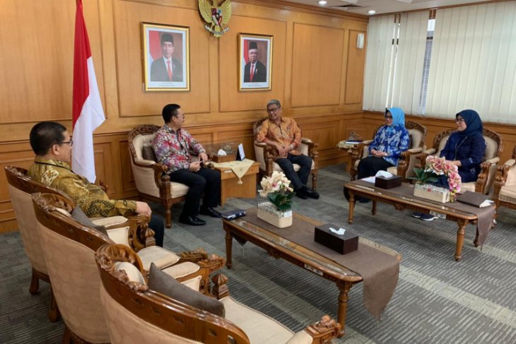 Konjen RI di Kuching temui Kepala BKKBN RI