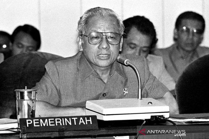 Luhut Panjaitan: Mendiang JB Sumarlin seorang negarawan