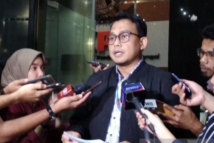 KPK akan periksa anggota DPR Ahmad Rizki Sadig