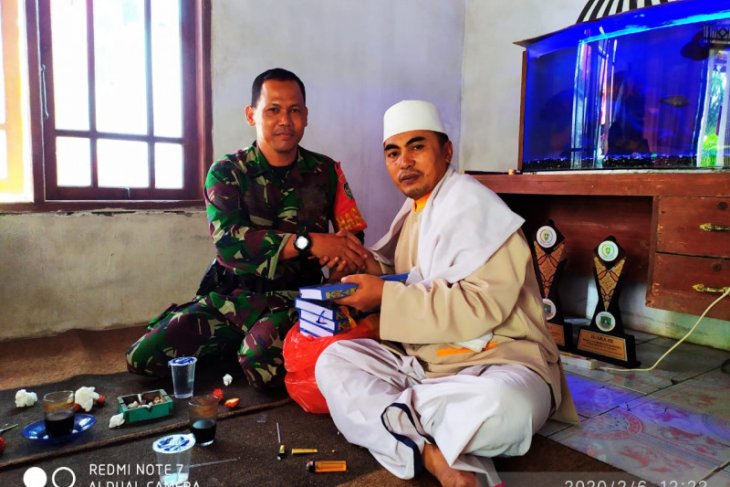 Kodim 0602/Serang salurkan bantuan korban banjir Kibin