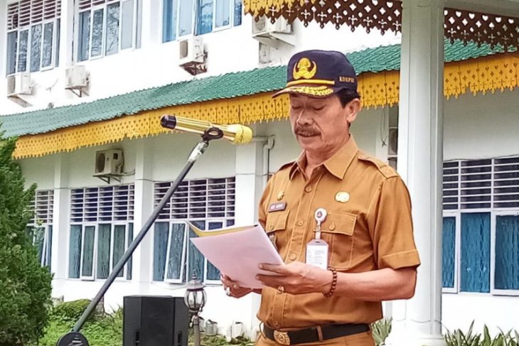 Asisten Pemkab Langkat minta OPD selesaikan laporan