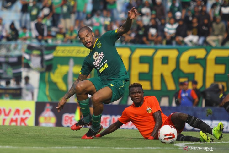 Persebaya kalah melawan Bhayangkara FC