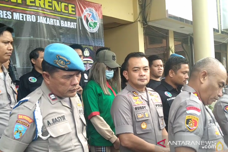 Selebriti Lucinta Luna tempati sel khusus di Polda Metro Jaya