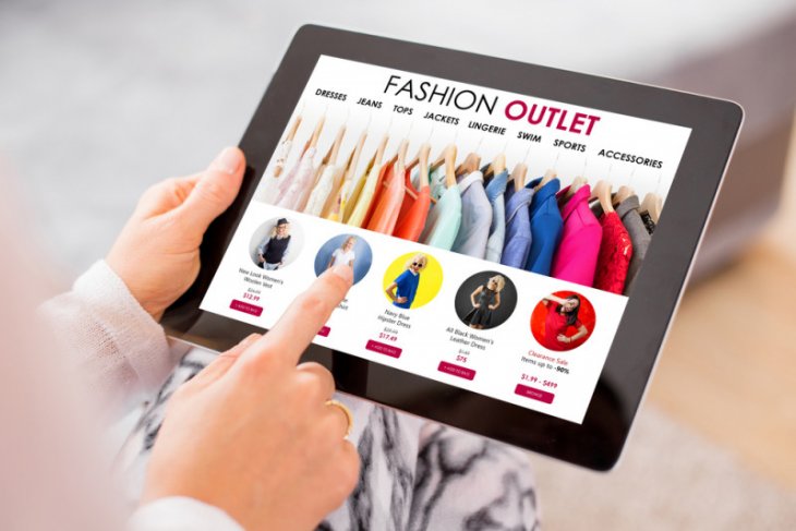 Produk fashion tetap terfavorit di