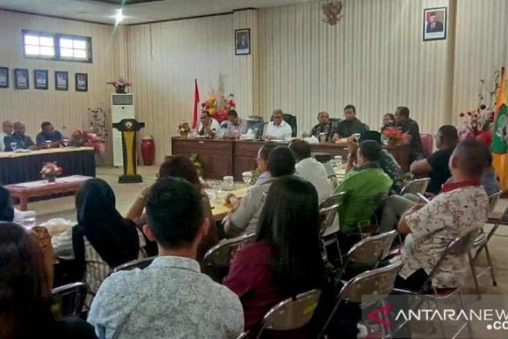 Bupati Malra kecam keras PLN Maluku-Maluku Utara