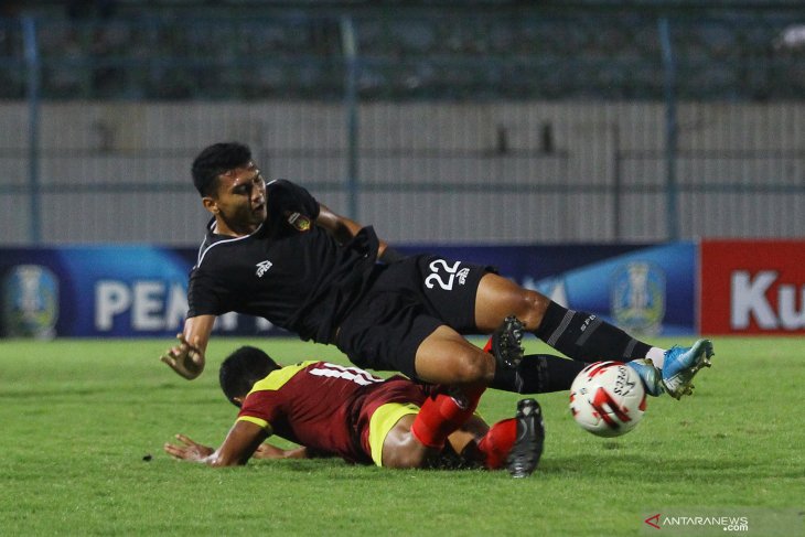 Persik lawan Bhayangkara FC