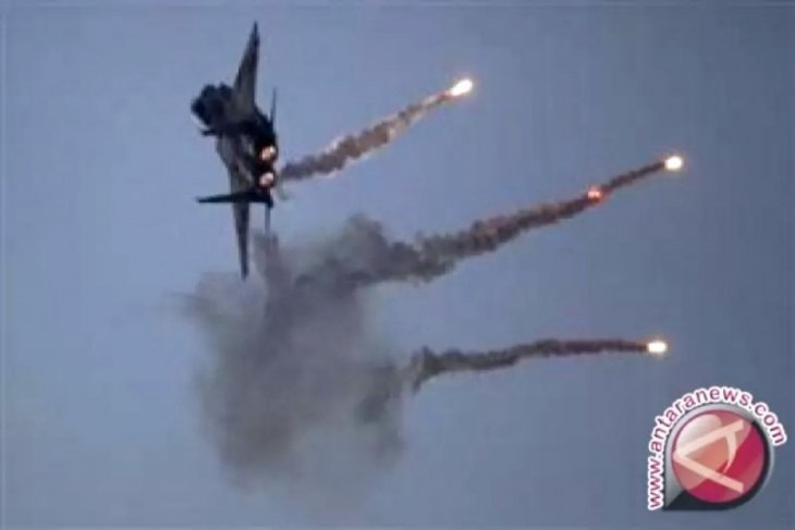 Pertahanan udara Suriah cegat serangan udara Israel di kota Palmyra