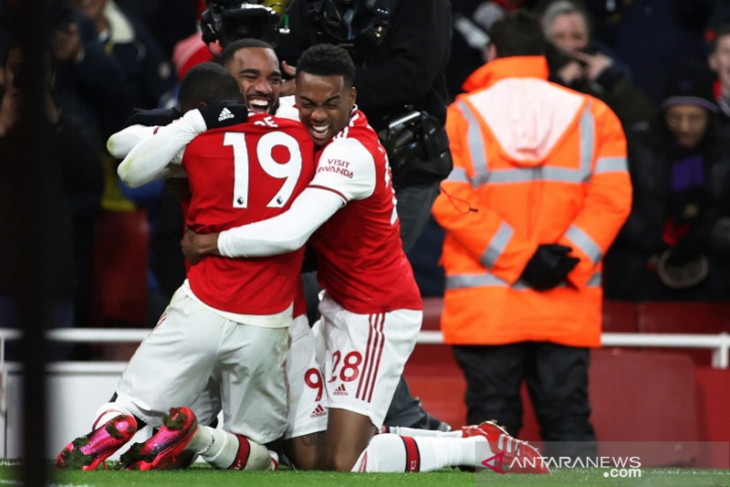 Spurs bangkit di kandang Villa, Arsenal batai Newcastle di Emirates