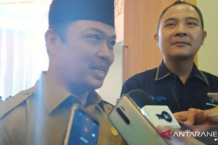 Ria Norsan: Perlu kajian mendalam untuk menata tenaga honorer