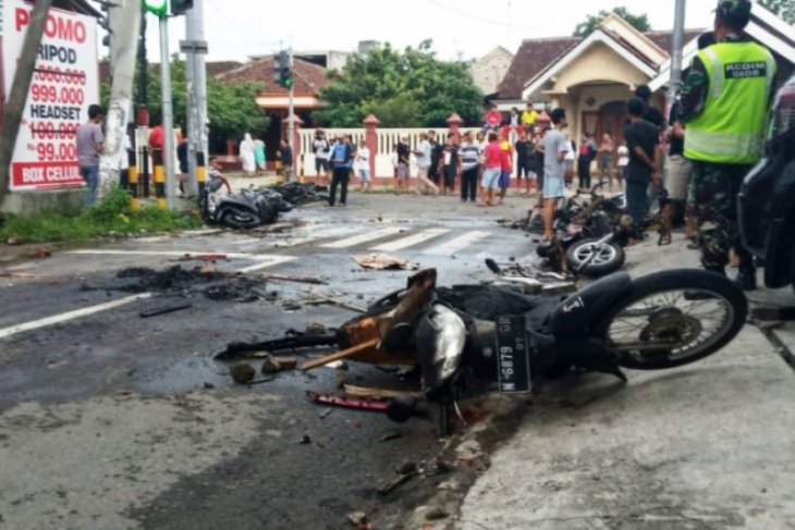 Polisi mendata korban kerusuhan suporter di Blitar