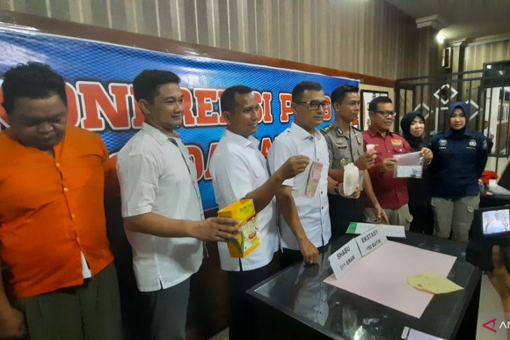 Pegawai Lapas jaringan narkoba internasional dibekuk polisi