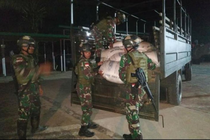 Satgas Pamtas gagalkan penyelundupan sebanyak 1,5 ton gula di perbatasan