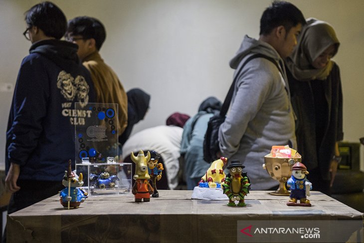 Pameran Urban Toys Reinkarnasi 