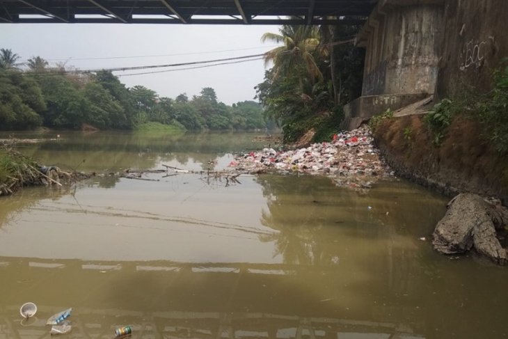 BPBD Lebak mengajak warga tidak buang sampah ke sungai