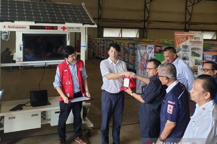 PMI terima bantuan unit solar wifi station dari Japan Red Cross Society