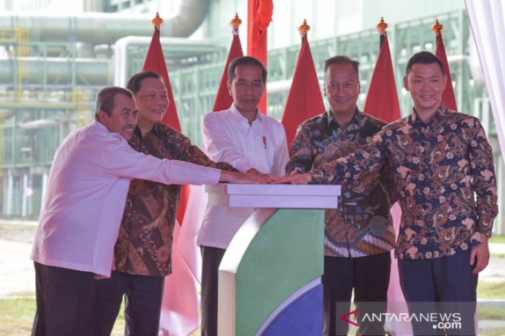 Presiden resmikan pabrik APR di Riau