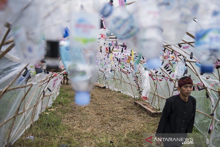 Peringatan 15 tahun tragedi longsor sampah di eks TPA Leuwigajah