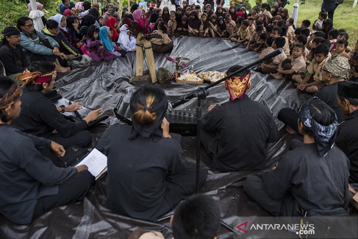 Peringatan 15 tahun tragedi longsor sampah di eks TPA Leuwigajah