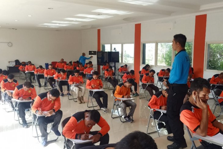 Basarnas Ternate gelar uji kompetensi personel potensi SAR di Malut