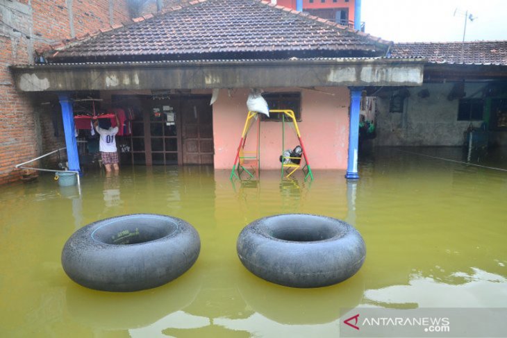 Sungai Wulan Kudus meluap, ratusan rumah tergenang banjir