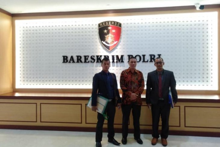 Diberhentikan sebagai Direktur Operasional PD Pasar Medan, Yohny Anwar lapor ke Kapolri
