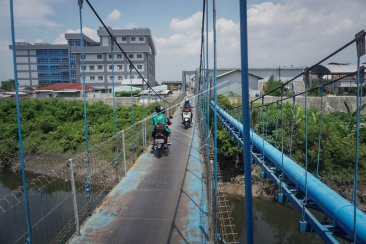 Jembatan Kali Premulung