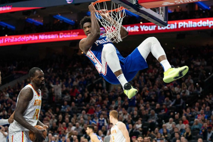 NBA denda Joel Embiid 25 ribu dolar karena umpatan kotor dan cabul