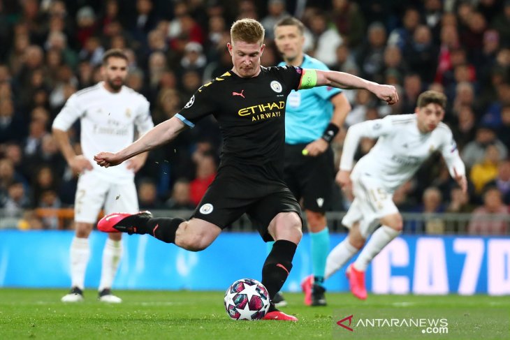 2-1, kemenangan penting Man City di markas Madrid