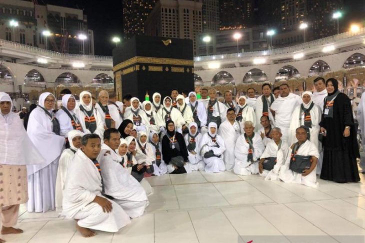 Biro perjalanan Pontianak jadwal ulang pemberangkatan jamaah umrah