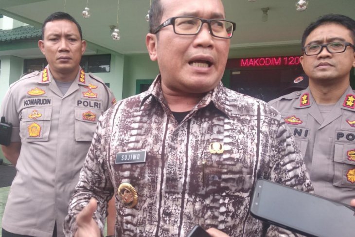 Sujiwo ajak masyarakat Kubu Raya cegah Karhutla