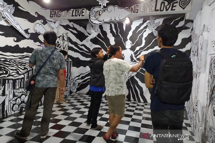 Mural
