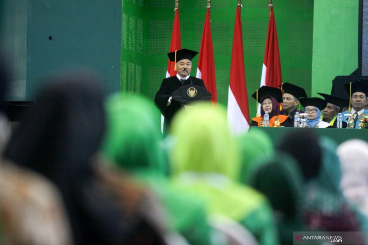 Pengukuhan guru besar ilmu sosiologi UINSA