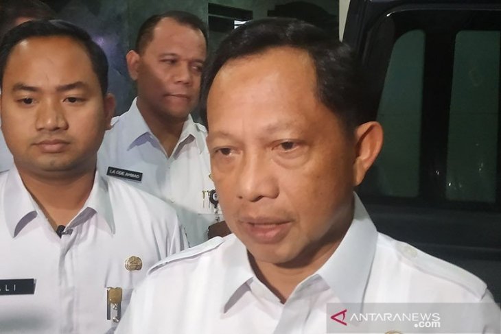Mendagri keluarkan radiogram ke kepala daerah untuk antisipasi virus corona