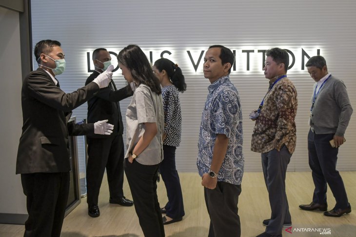 Jakarta monitors 145, places 30 under surveillance over COVID-19