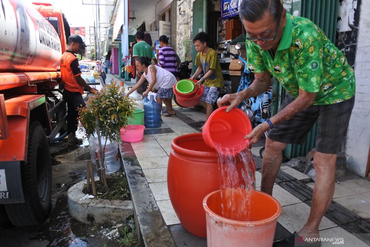 Penyaluran air bersih